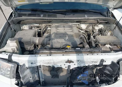 2012 Toyota Sequoia Platinum 5.7L V8 из США, поврежденный, VIN 5TDDW5G1XCS058081